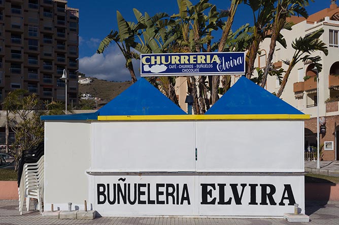 Buñueleria sur la plage d'Almuñècar