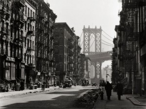 Berenice-Abbott-Pike-and-Henry-Street-New-York-1936